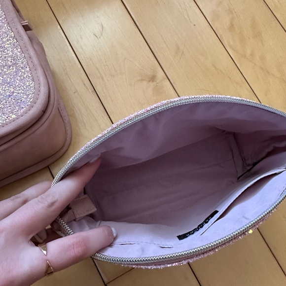 Set of two glitter makeup bags from Sephora GUC - Picture 3 of 4